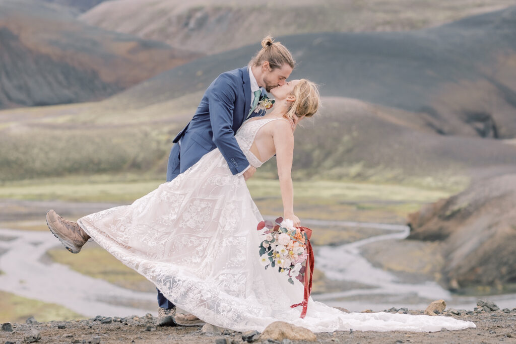 bride and groom iceland elopement dip kiss